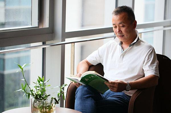 菇新創始人顧越峰先生